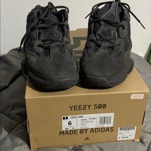 Original Yeezy 500 “Utility Black”